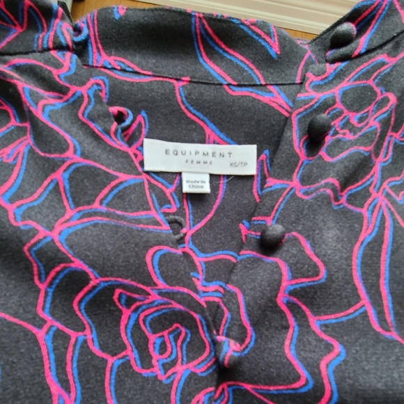 Super cute  Cornelia Mandarin Collar blouse - Picture 16 of 16